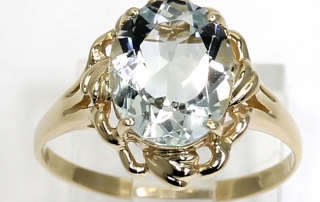 Vintage aquamarine ring